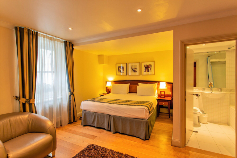 Bedroom 2, The Sumner, London
