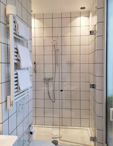 Bathroom 4, Libertel Austerlitz Jardin des plantes, Paris