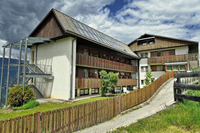 Exterior & Views 2, Pension Fellis, Bolzano