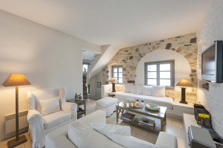 Others 5, Traditional Stone House in Kostos, South Aegean