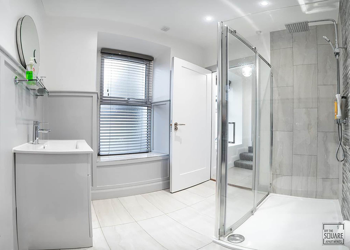Bathroom 4, Off The Square Apartments, Derry and Strabane