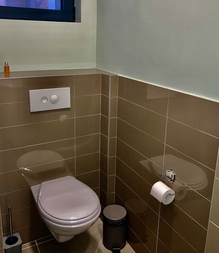Bathroom 2, 4Rooms 4U, Belgrade