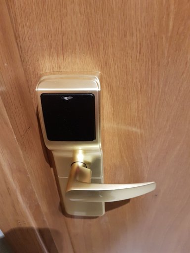 Bathroom 5, Hotel Guineu, Pyrénées-Orientales
