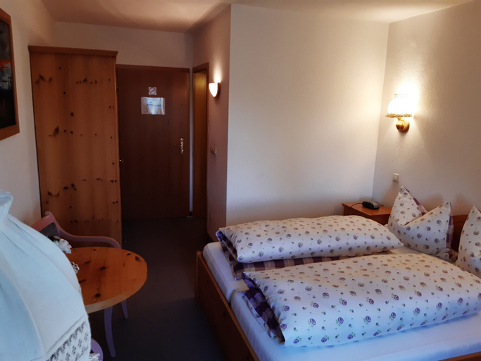 Bedroom 4, Jägerheim Löbsal, Meißen
