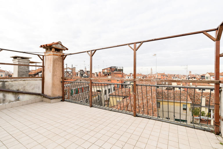 Terrace/patio 5, Ponte di Rialto Penthouse with Panoramic Terrace, Venezia