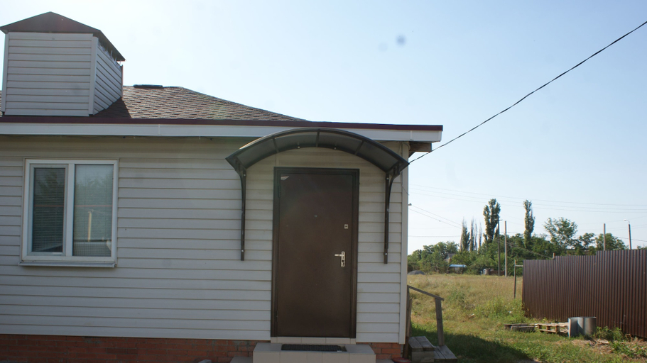 Exterior & Views 2, Comfort Room, Krasnyy Sulin