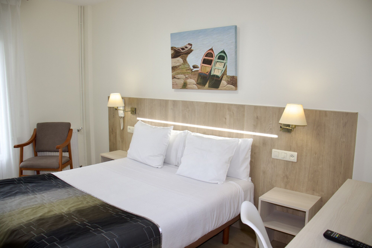 Bedroom 3, Hotel Playa de Lago, A Coruña
