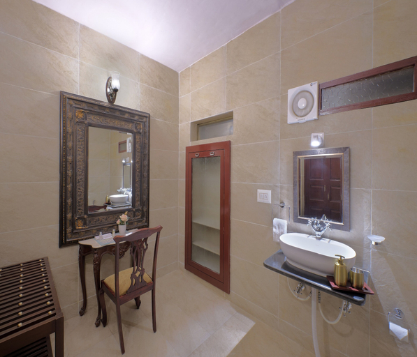 Bathroom, Fort Dhariyawad Heritage Hotel Udaipur, Pratapgarh