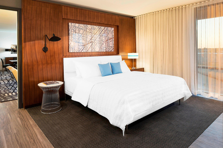 Bedroom 3, Le Méridien Chicago - Oakbrook Center, Dupage