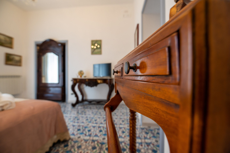 Bedroom 3, B&B D'Angleterre, Salerno