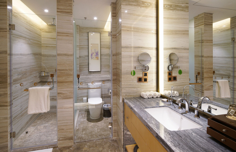 Bathroom 5, Qingshan Hotel Baotou（Yingbin Building）, Baotou