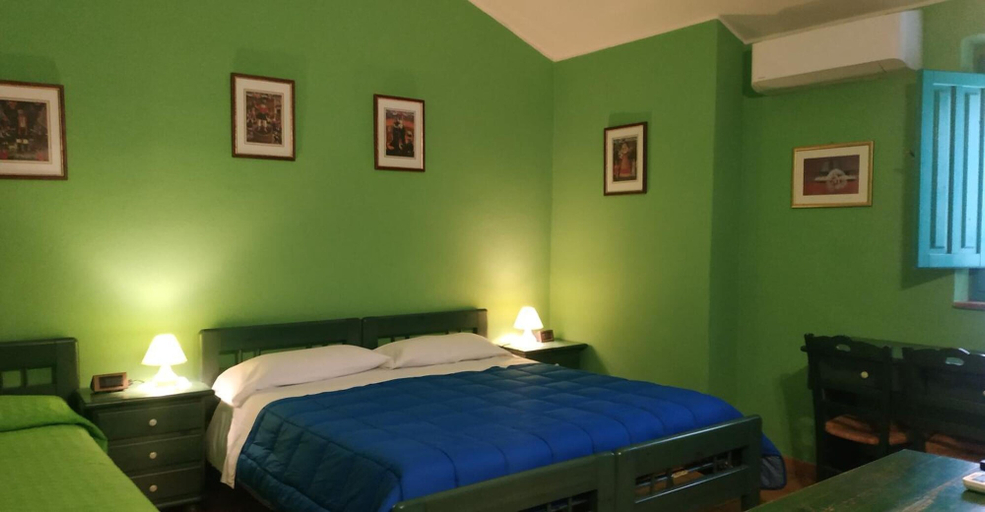 Bedroom 3, Sa Lolla, Medio Campidano