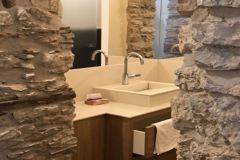 Bathroom 5, Hotel Corona, Verona