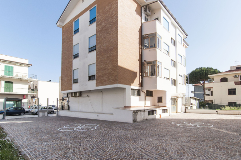 Exterior & Views, Casa Vacanza Eolo, Latina