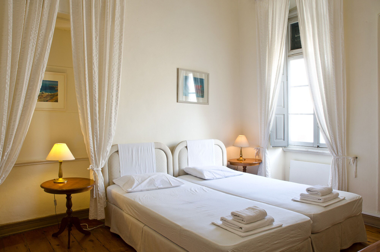 Bedroom 2, Hotel Omiros, South Aegean