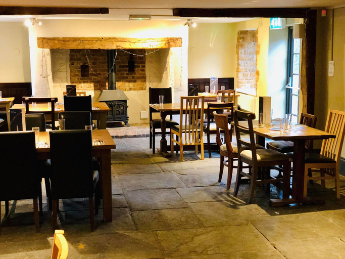 Food & Drinks 5, The Hollybush Inn, Warwickshire