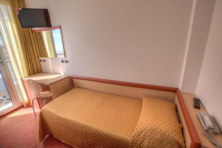 Bedroom 3, Hotel Tilmar, Rimini