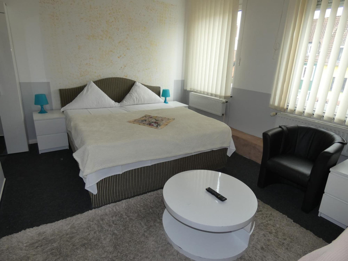 Bedroom 3, Hotel Wolters, Bremen