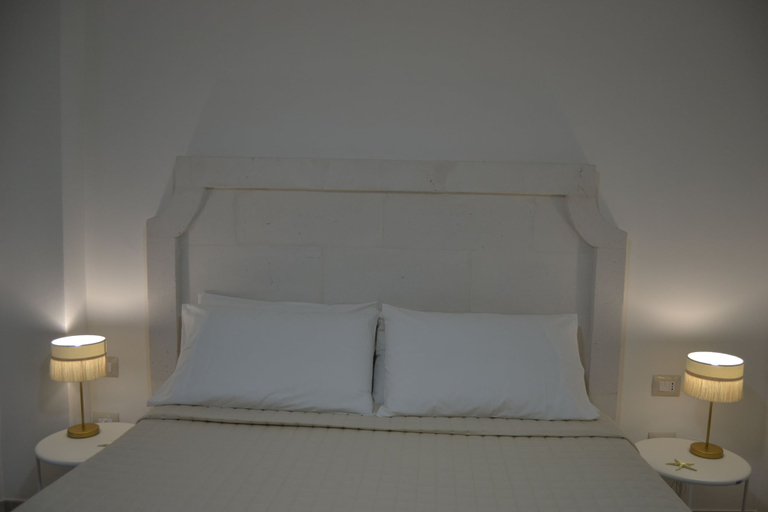 Bedroom 4, Coralli del Plemmirio, Syracuse