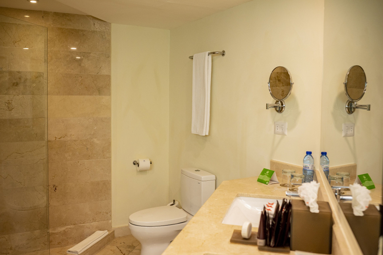 Bathroom 5, Impressive Premium Punta Cana, Salvaleon de Higuey
