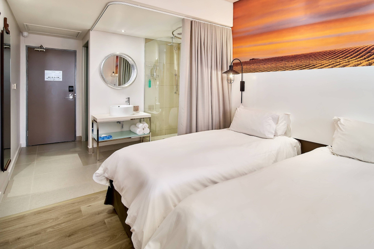 Bedroom 3, Protea Hotel by Marriott O.R. Tambo Airport, Ekurhuleni