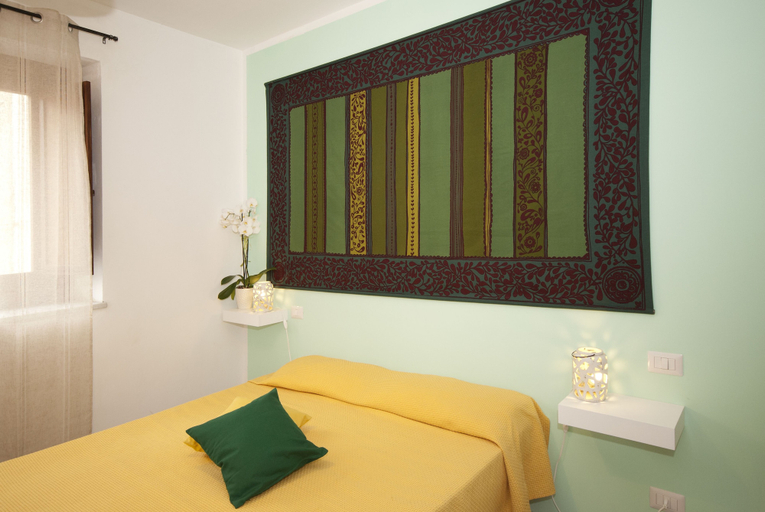 Bedroom 2, Helios B&B, Trapani