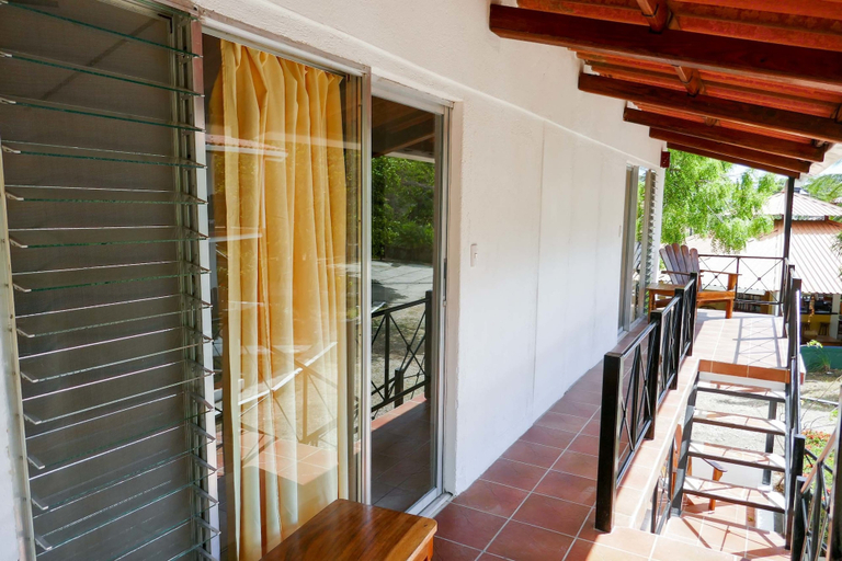 Others 5, El Pacifico Hotel, Tola