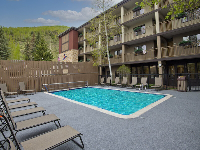 Sport & Beauty, Wren At Vail, Eagle