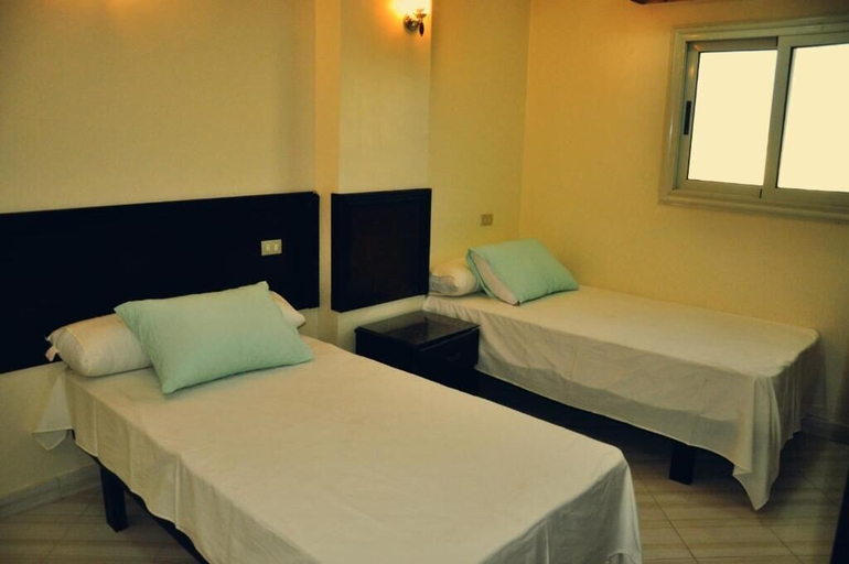 Bedroom 2, Oasis Hotel Apartments, Al-Ghurdaqah