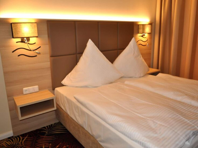 Bedroom 2, Avalon Ferienwohnungen Bellevue, Ostholstein
