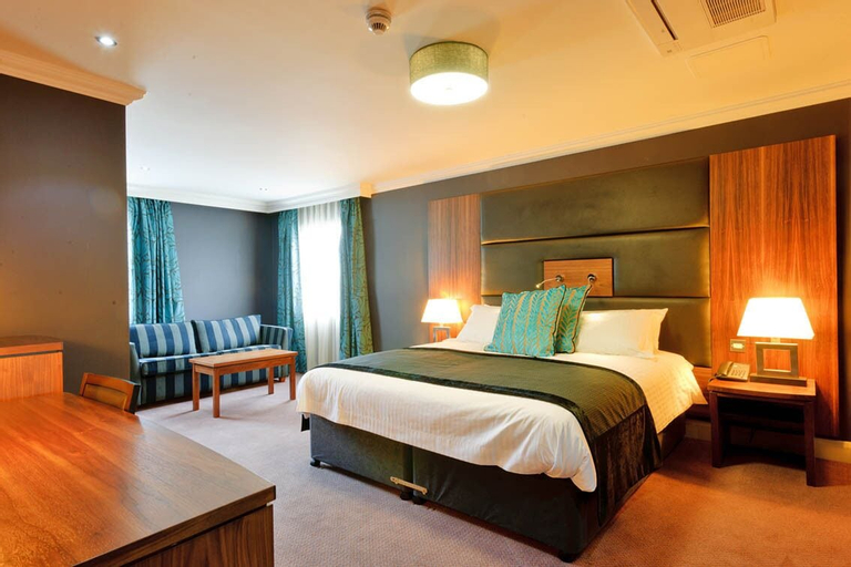 Bedroom 1, Rox Hotel Aberdeen by Compass Hospitality, Aberdeen