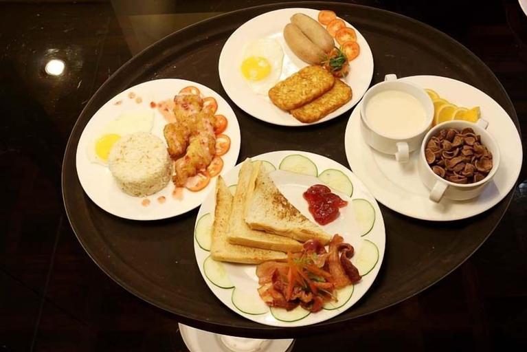 Food & Drinks, BSA Mansion, Makati City