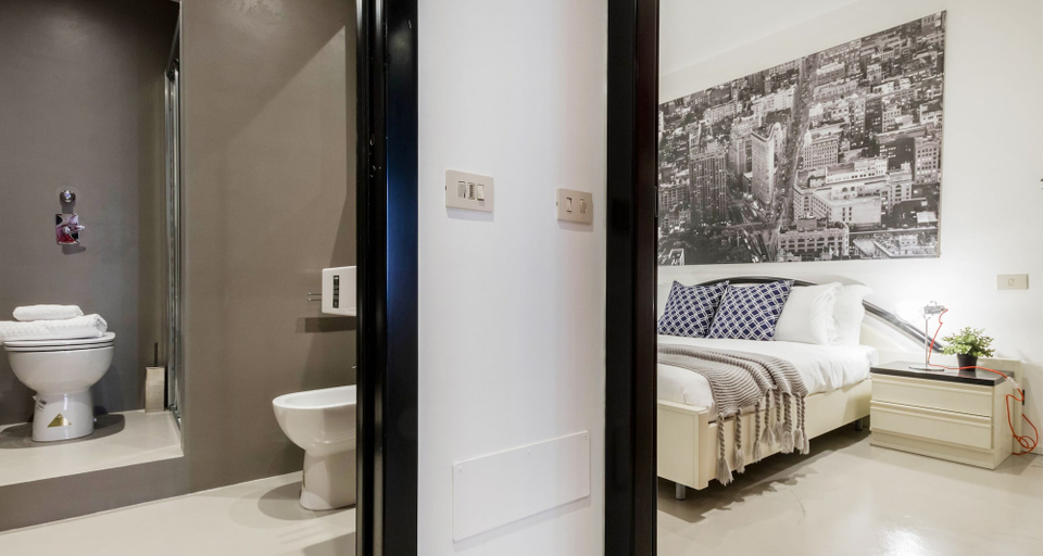 Bathroom 3, JOIVY Smart Apartment Near S.agostino Metro, Milano