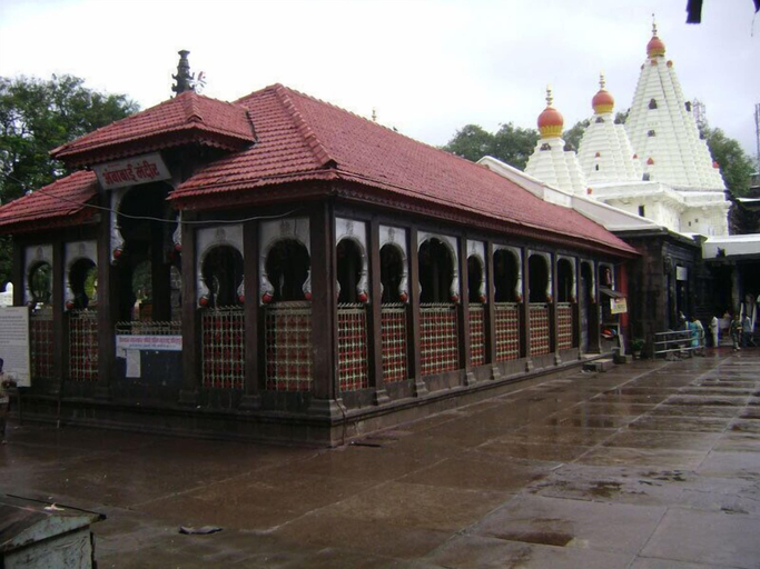 Exterior & Views 2, Hotel Madhuri Executive, Kolhapur