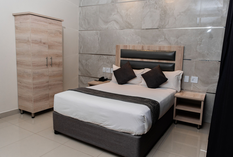 Bedroom 2, Bayside Hotel 116, eThekwini