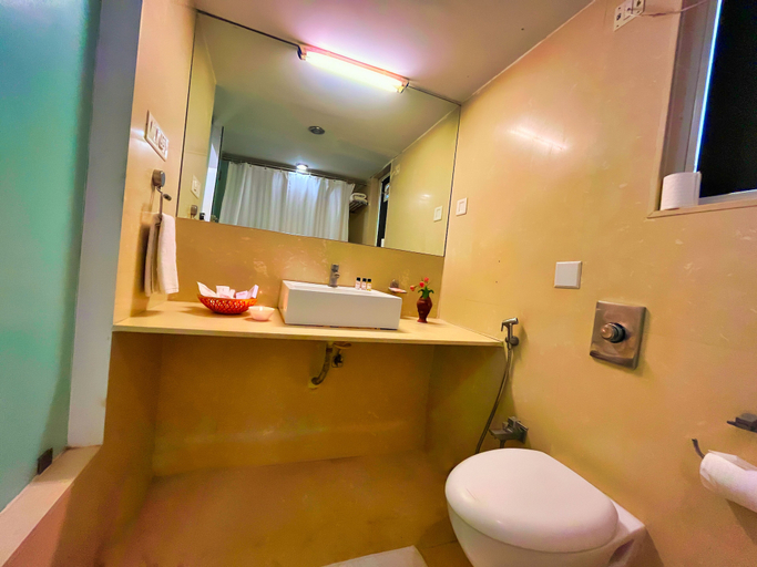 Bathroom 4, Hotel Clarks Collection Bhavnagar, Bhavnagar