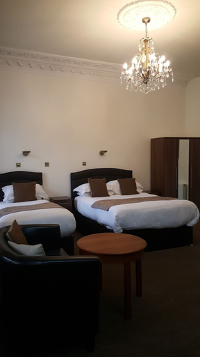 Bedroom 2, McLays Guest House, Glasgow