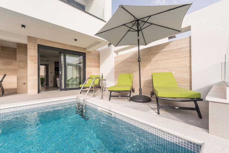 Sport & Beauty 4, Luxury villas Joy, Novalja