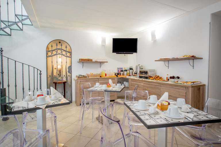 Food & Drinks 5, Hotel Rivoli, Napoli