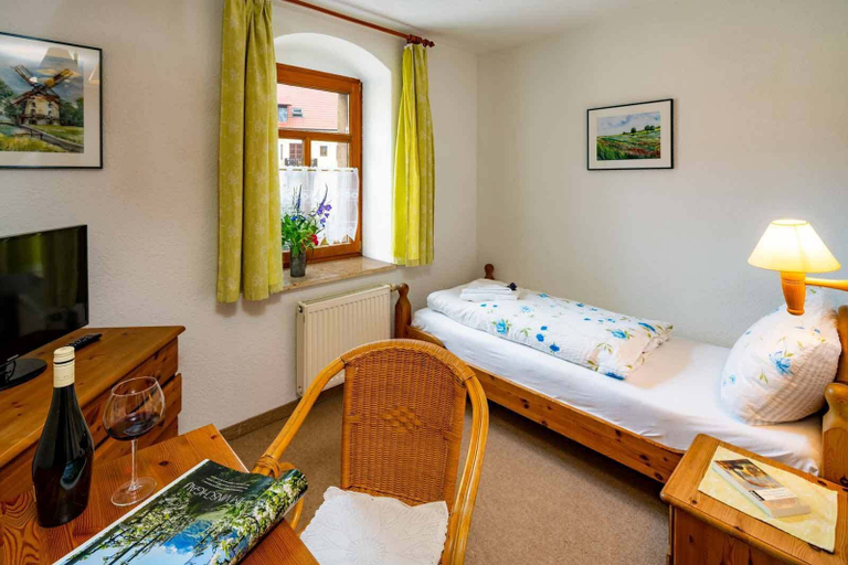 Bedroom 4, Landhotel Gut Wildberg, Meißen