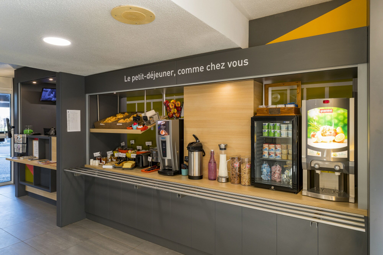 Food & Drinks 5, B&B HOTEL Auxerre Bourgogne, Yonne