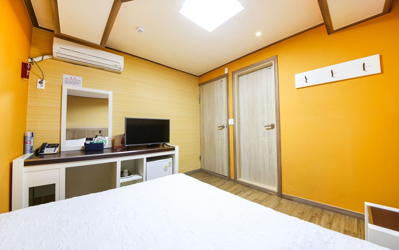 Bedroom 3, Mokpo Udall Hotel, Muan