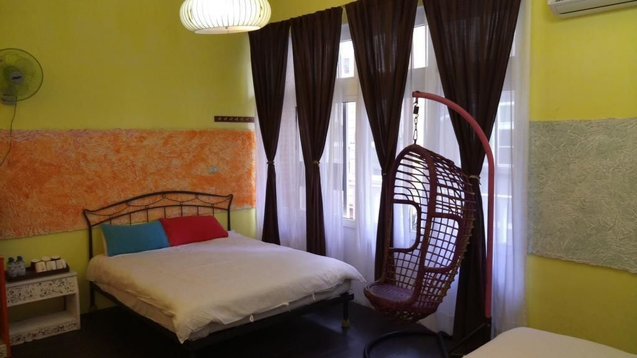 Bedroom 2, Shan Hu Jiao Homestay, Penghu
