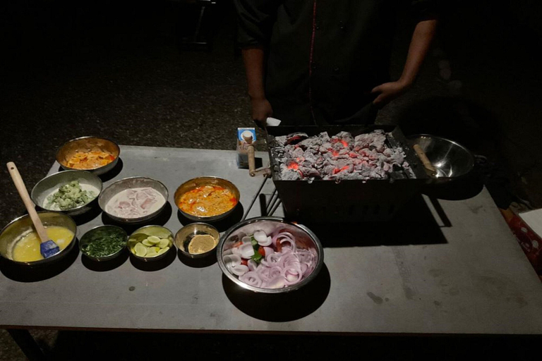 Food & Drinks 5, Everest Base Camp, Near George Everest House, 5kms from Library Chowk, Dehradun