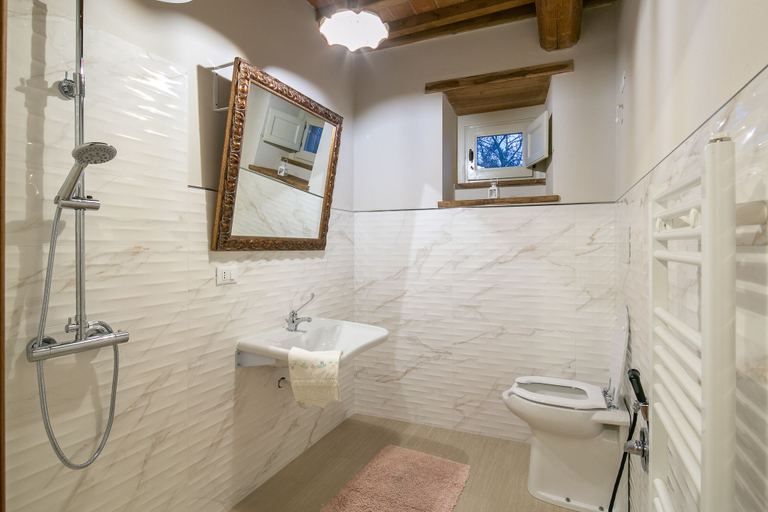 Bathroom 3, Agriturismo Tre Case, Arezzo