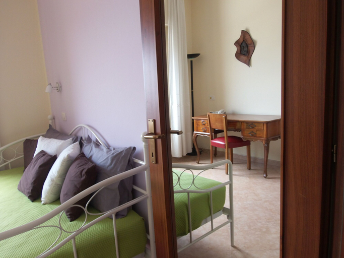 Bedroom 3, Casa Vacanza Casa del Padre G. Nascimbeni, Verona