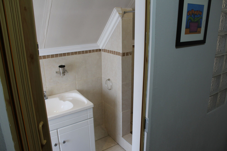 Bathroom 3, 3Liebeloft Guest House, Ekurhuleni