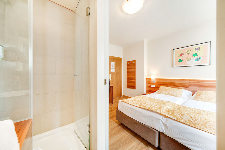 Bedroom 3, Astoria Salzburg, Salzburg
