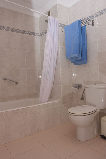 Bathroom 4, Apartments Arcadia, Baleares