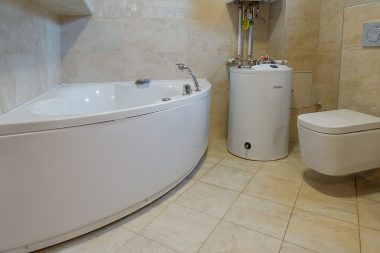 Bathroom 4, Apartments Lumare with private pool, Pula
